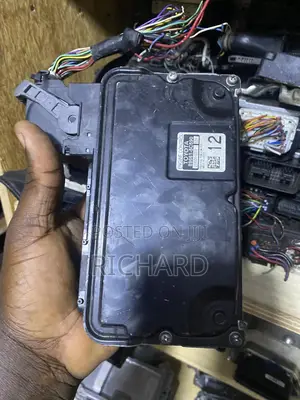 2017 Toyota Sienta Control Board