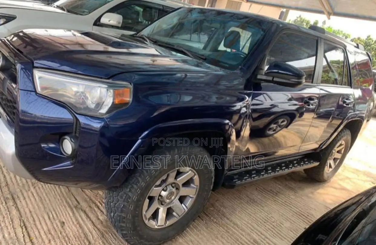 Toyota 4-Runner 2017 Blue
