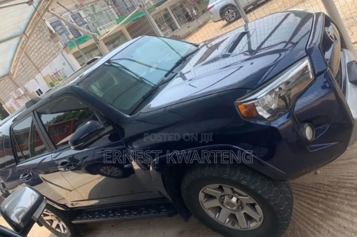 Toyota 4-Runner 2017 Blue