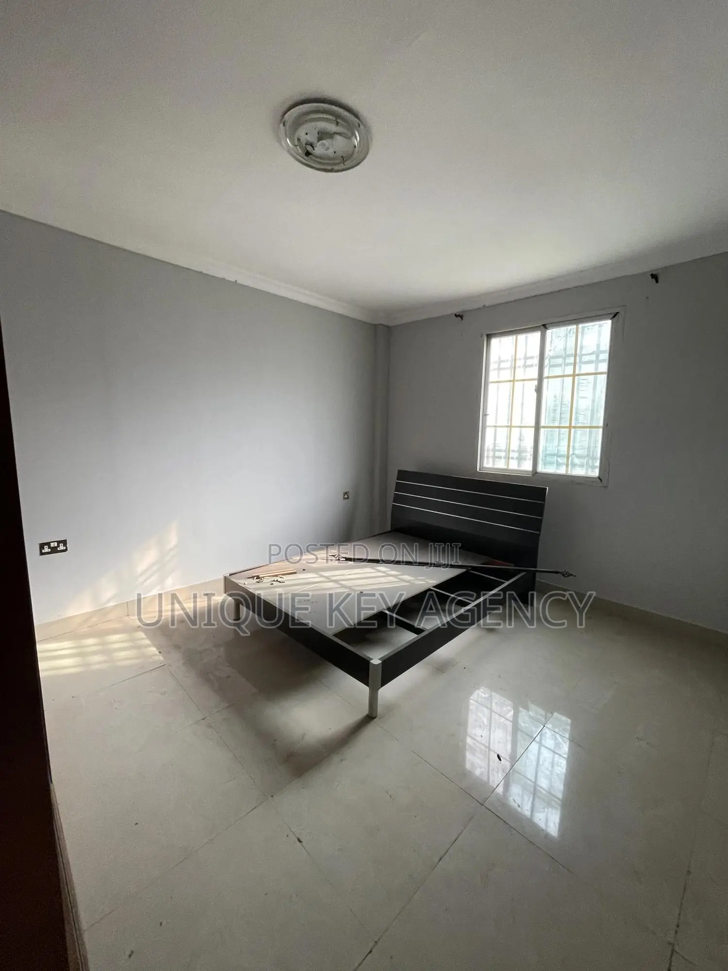 3bdrm House in Unique Key Agency, Tesano for rent