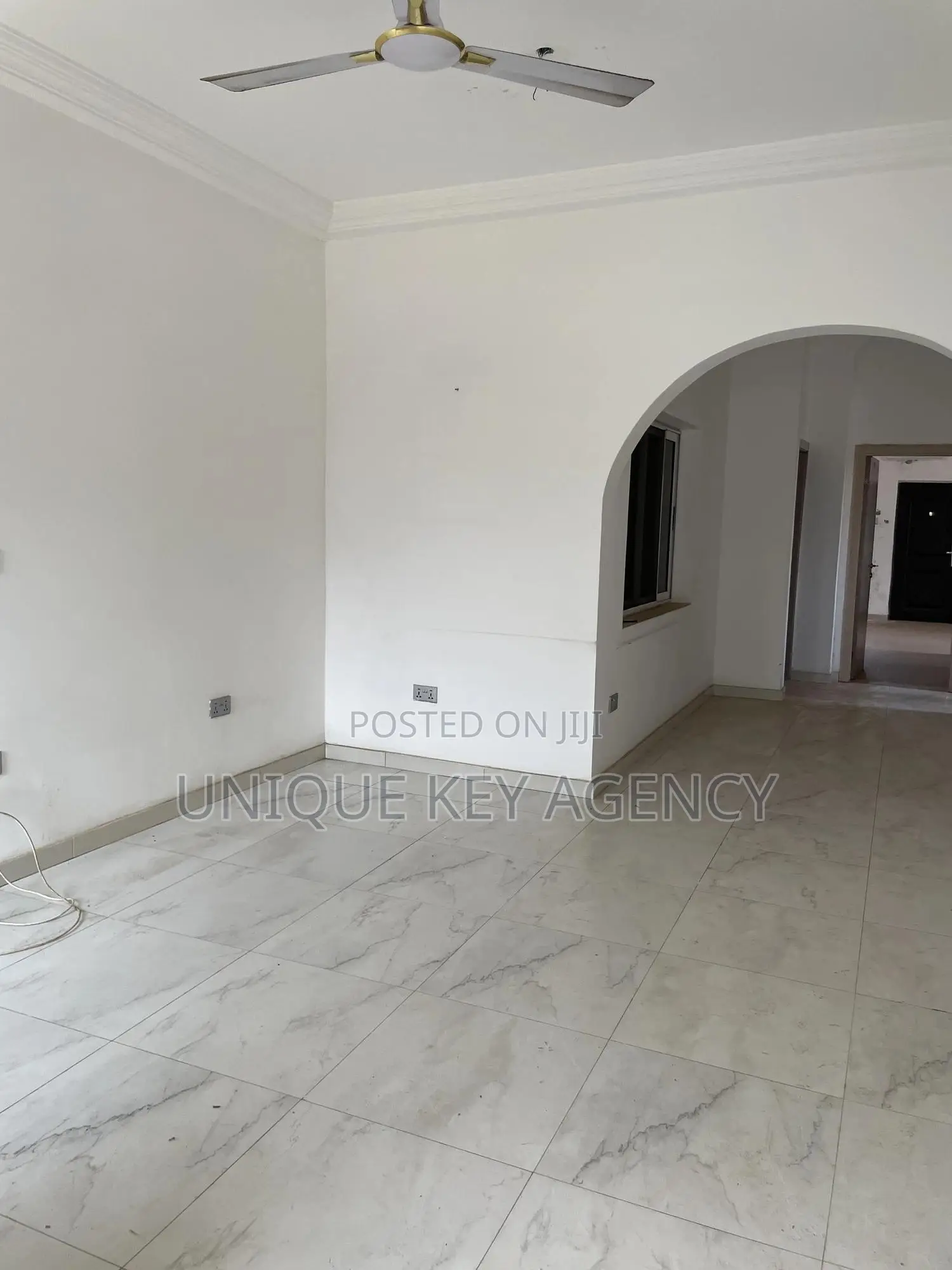 3bdrm Apartment in Unique Key Agency, East Legon for rent