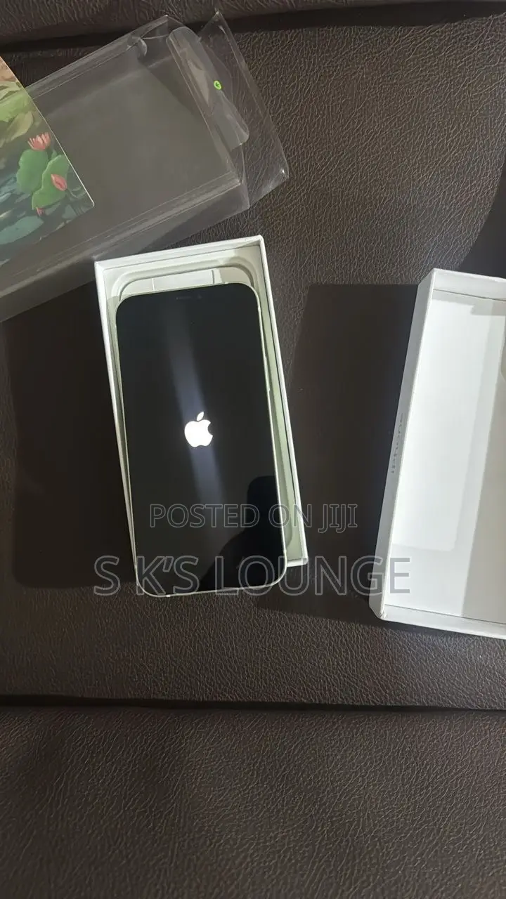 Apple iPhone 12 64 GB Green