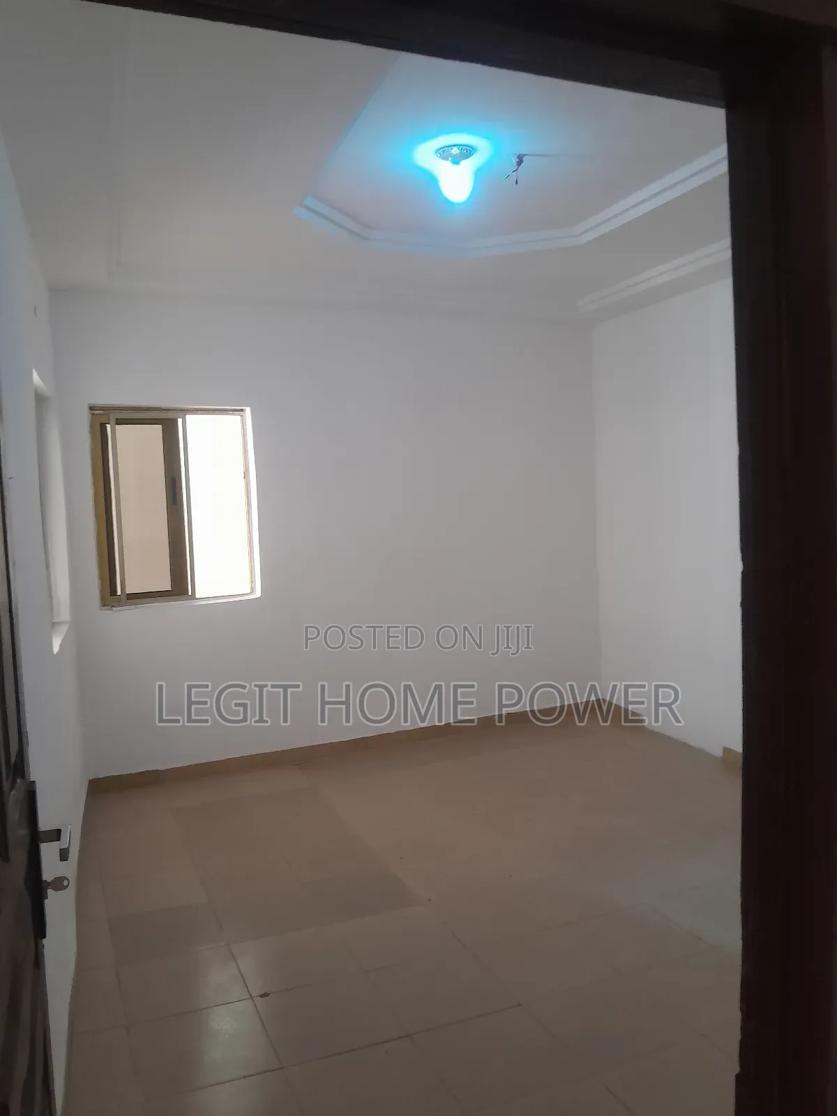 East Lagon House: Cosy Rooms for Rent.