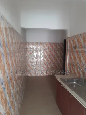 East Lagon House: Cosy Rooms for Rent.