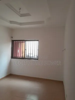 East Lagon House: Cosy Rooms for Rent.