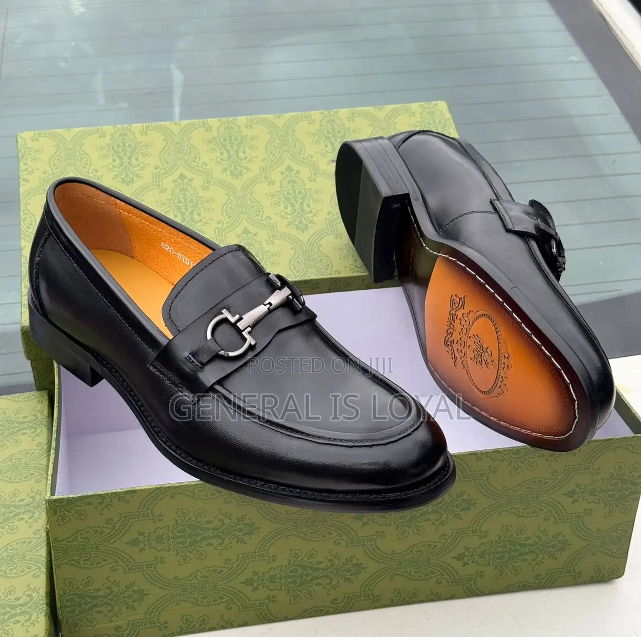Gucci Men Black Leather Shoe