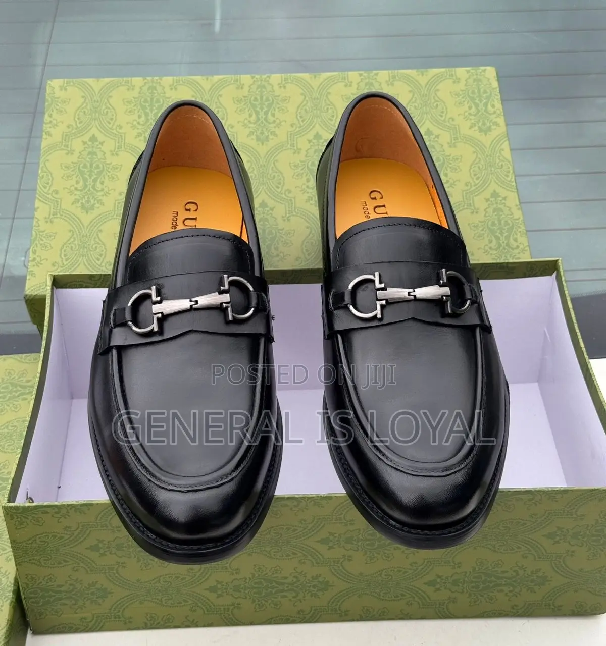 Gucci Men Black Leather Shoe
