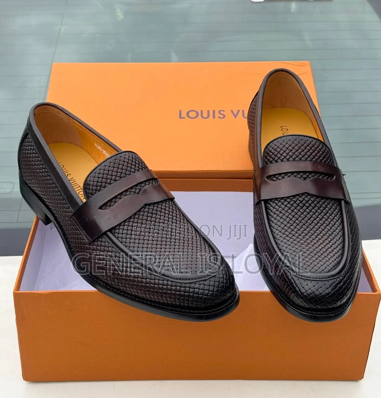 Louis Vuitton Men Dark Coffee Leather Shoe