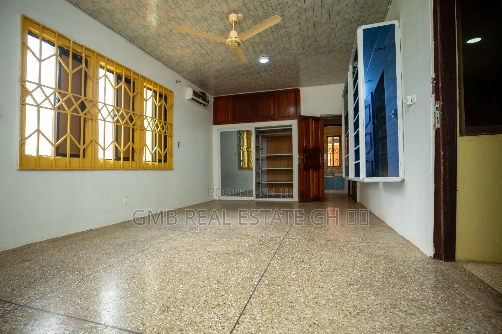 6bdrm House in Takoradi for sale