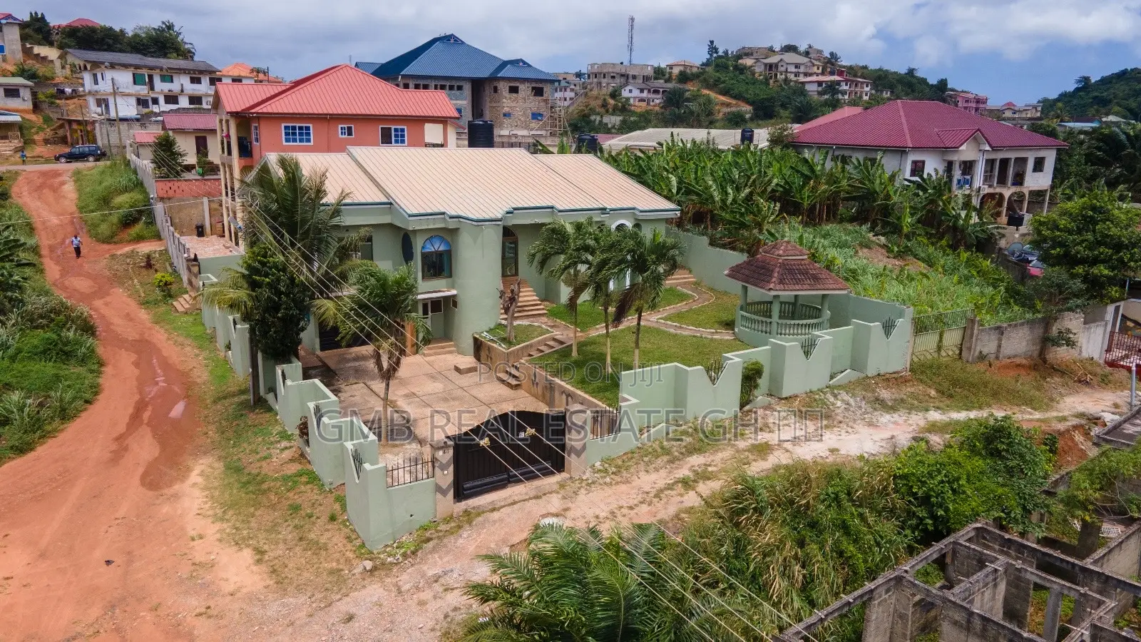 6bdrm House in Takoradi for sale