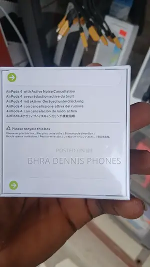 Air Pods 4