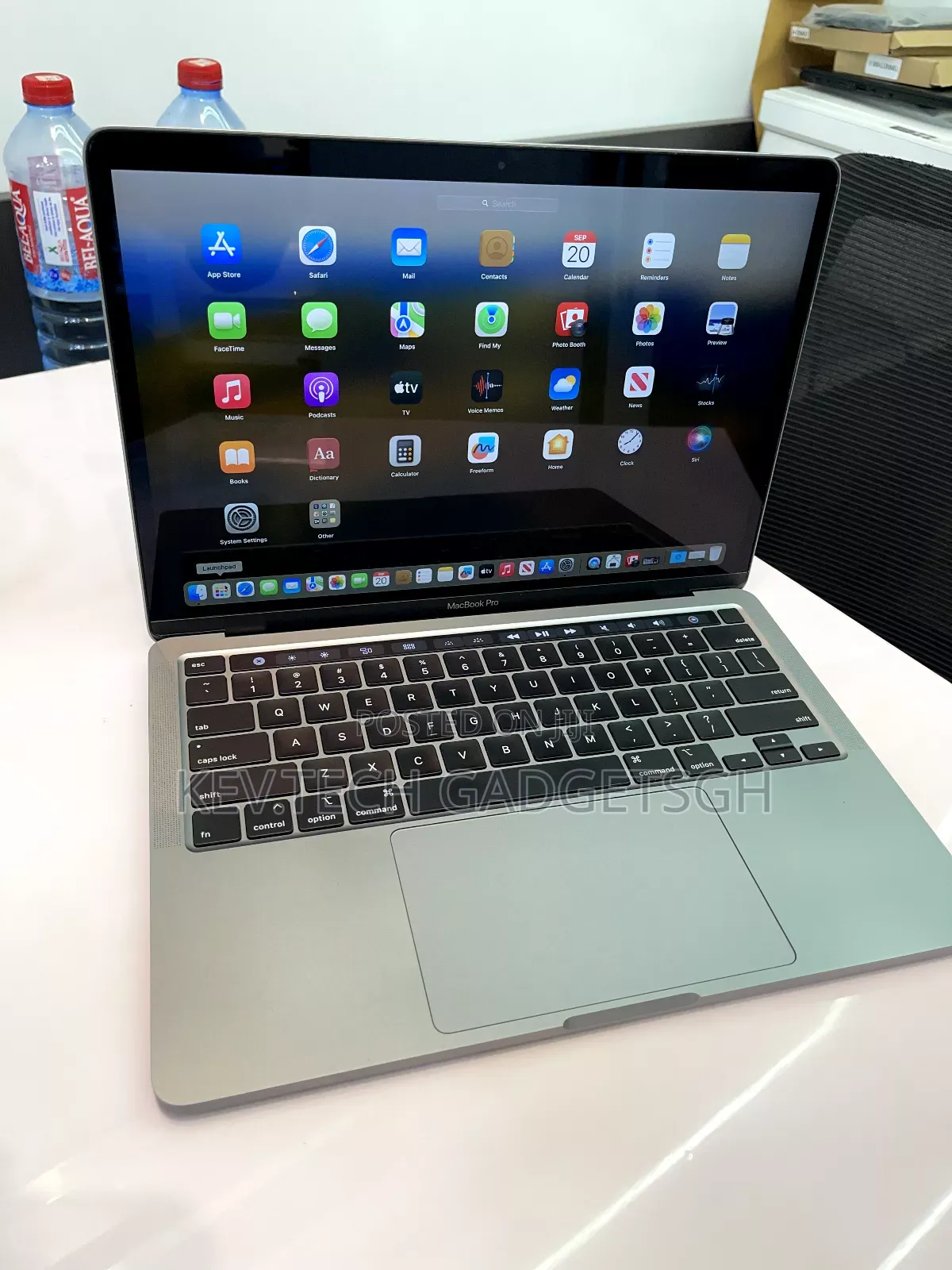Laptop Apple MacBook Pro 2020 16GB Intel Core i7 SSD 500GB