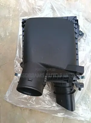 Toyota Tundra 16-22 Air Cleaner Box