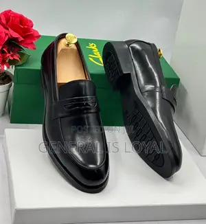 Clarks Men's Black Leather Penny Loafers.