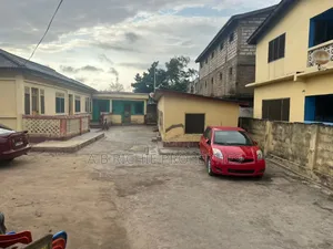 70x120 Commercial Free Hold For Sale