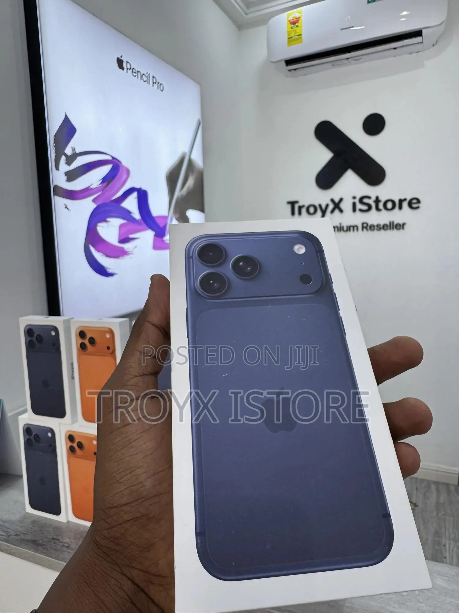 New Apple iPhone 17 Pro Max 256 GB Blue