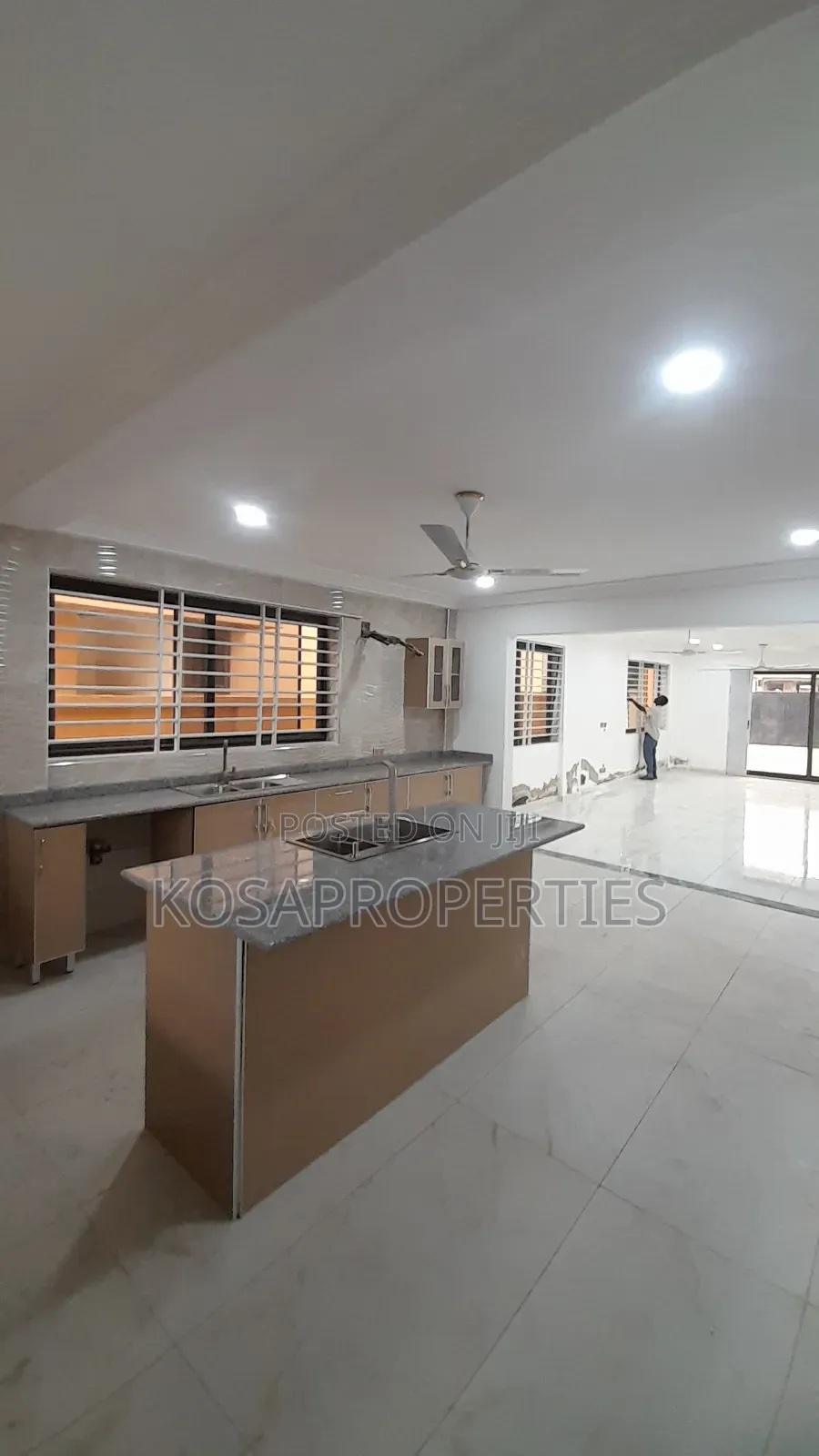 3bdrm House in Ashaley Botwe for sale