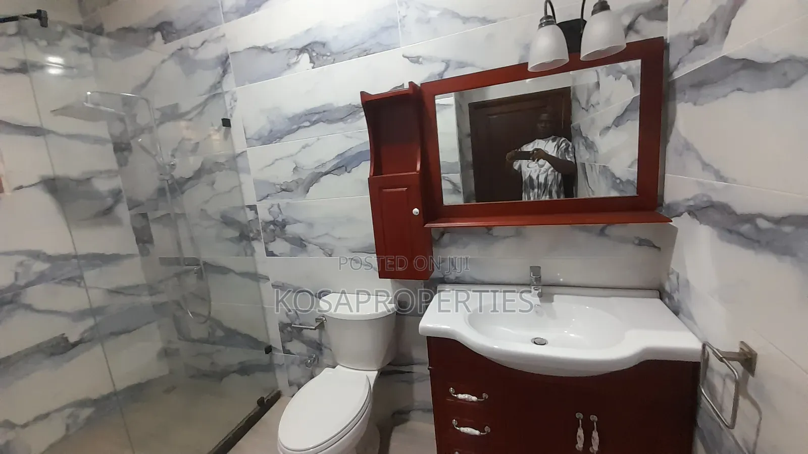 3bdrm House in Ashaley Botwe for sale