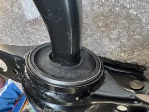 Honda Civic 2017 Control Arm.