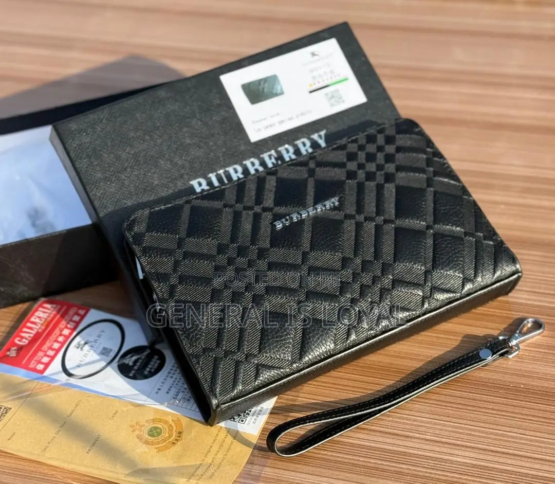 Burberry Mens Lock Clutches Bag