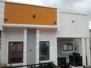 4bdrm House in Top-Boat Estate, Kumasi Metropolitan for sale