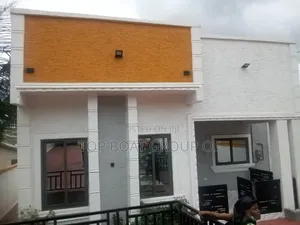 4bdrm House in Top-Boat Estate, Kumasi Metropolitan for sale