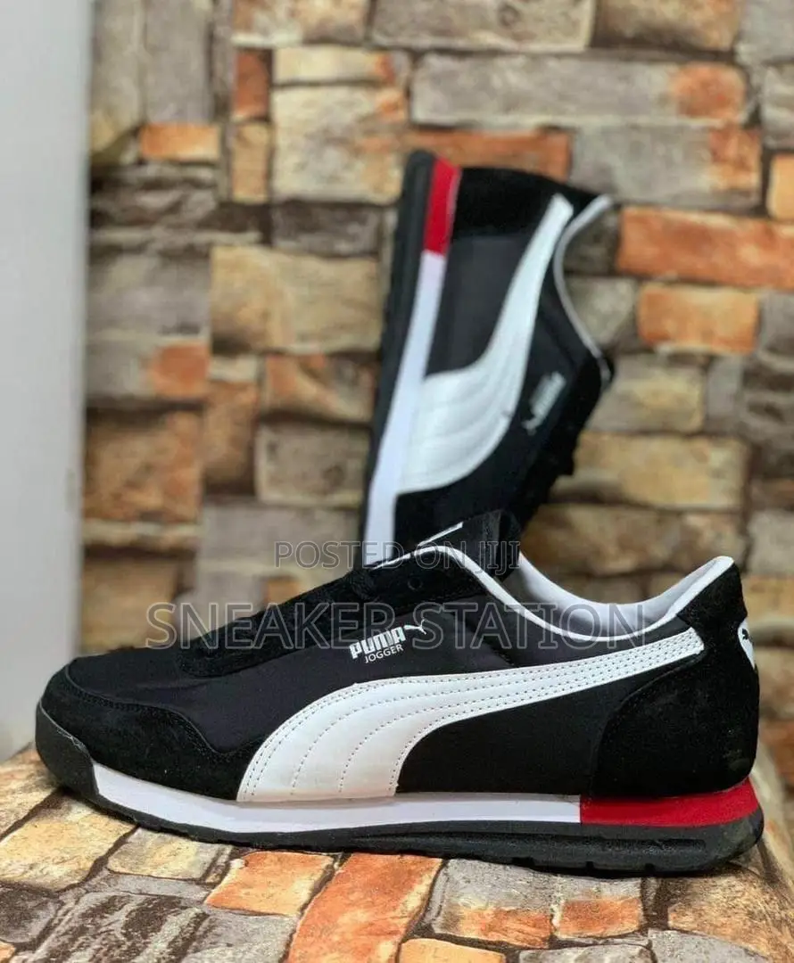 Puma Joggers Black/White Sneaker