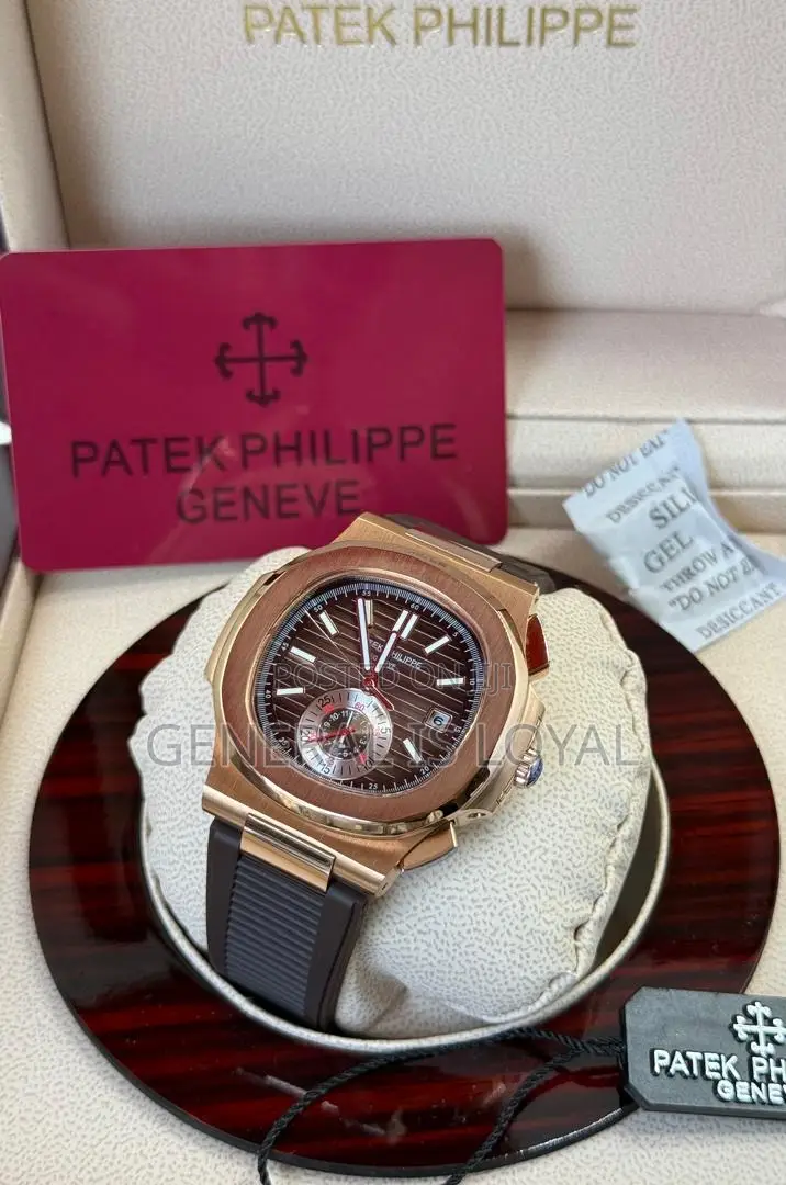 Patek Philippe Nautilus Chronograph 40.5mm 18k Rose Gold