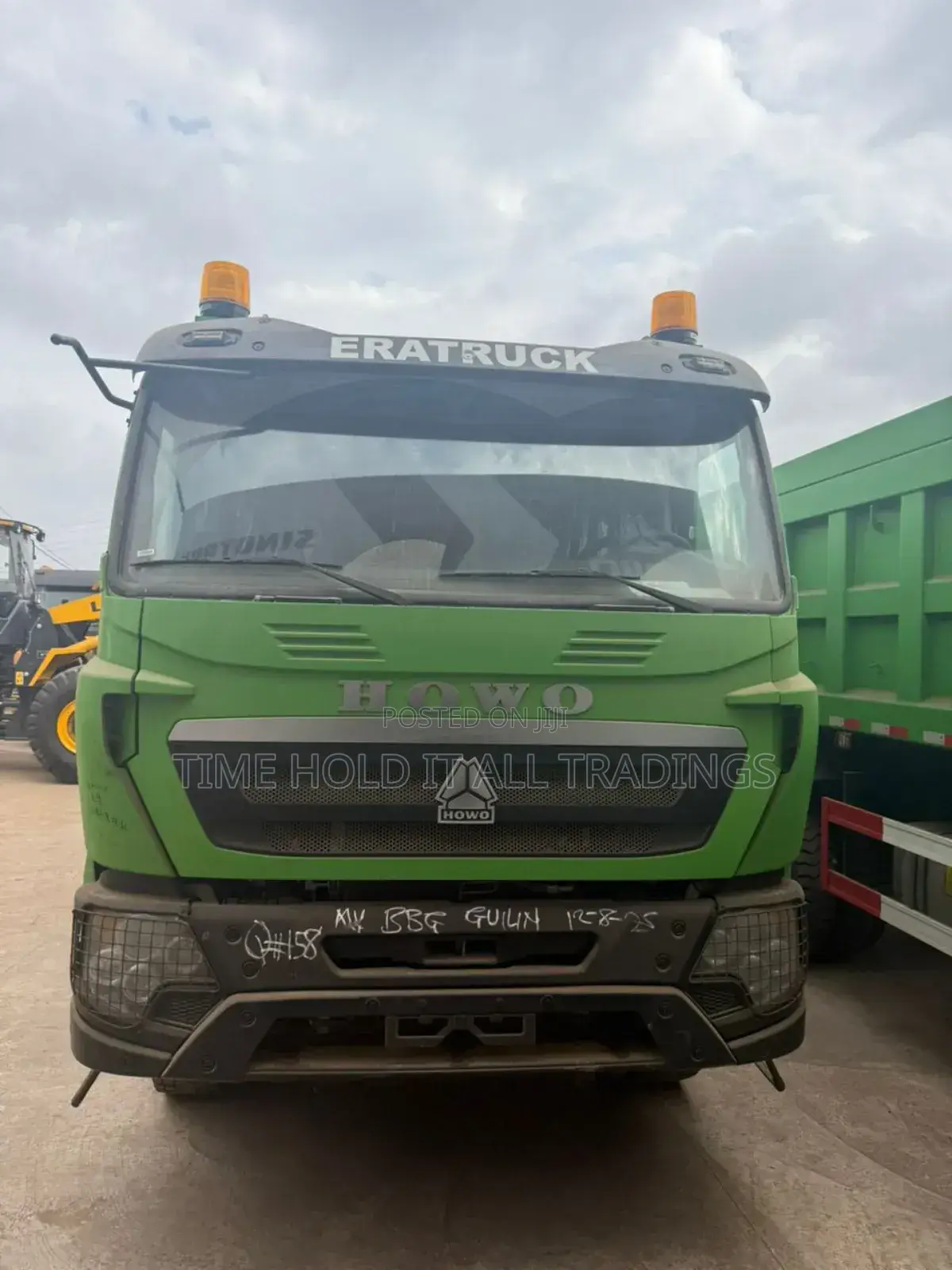 Sino Trucks for Sale 25 Cubic and 20 Cubic