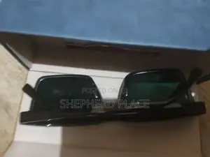 Two in One Box Uv Glasses in Nice Case