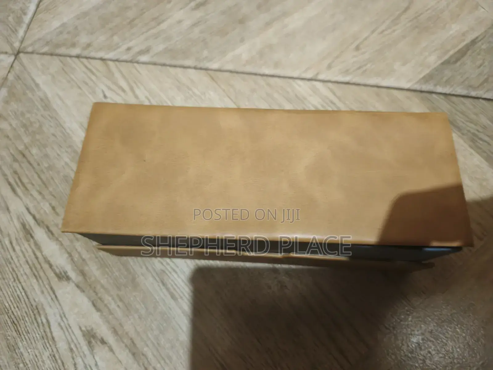 Two in One Box Uv Glasses in Nice Case