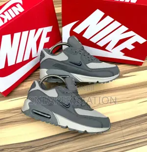 Nike Air Max 90 Jewel Greys