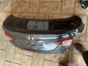 Hyndai Elantra 2015 Back Boots Available