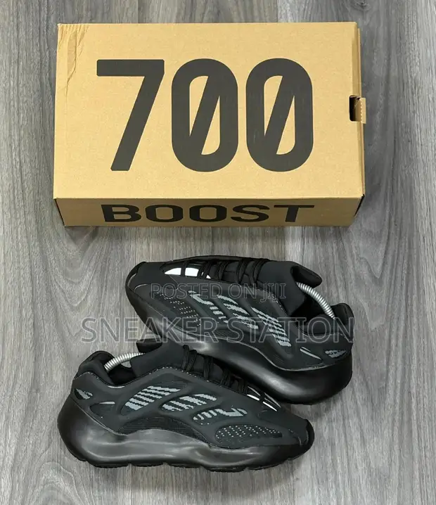 adidas gazelle silver green womens Adidas Yeezy Boost 700 V3 'Alvah' | H67799