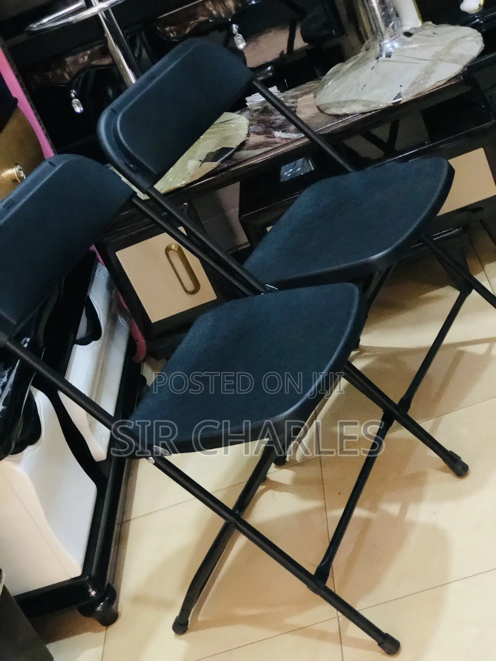 Flat Back Plastic Foldable Chair