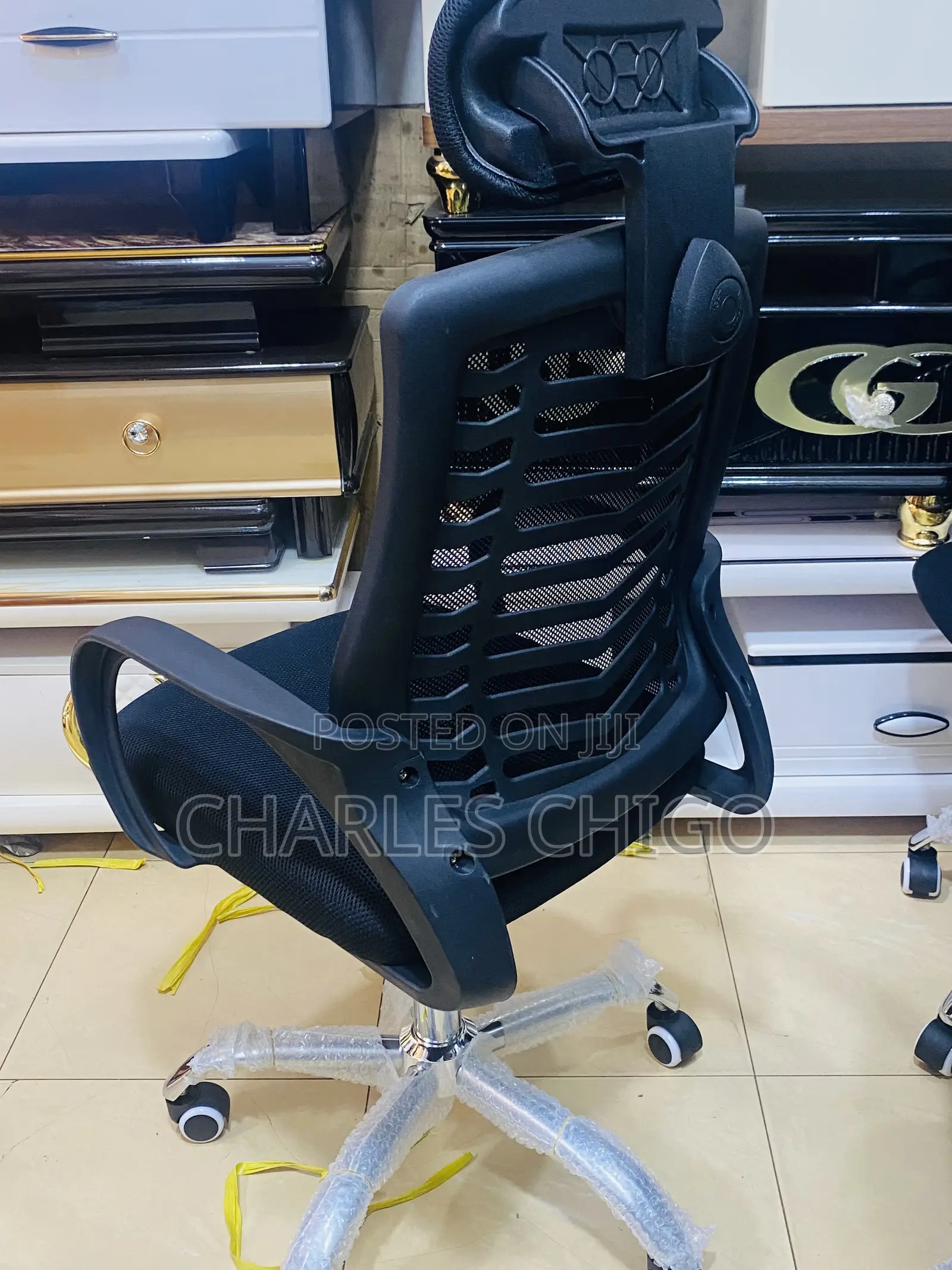 Swivel Office Chair