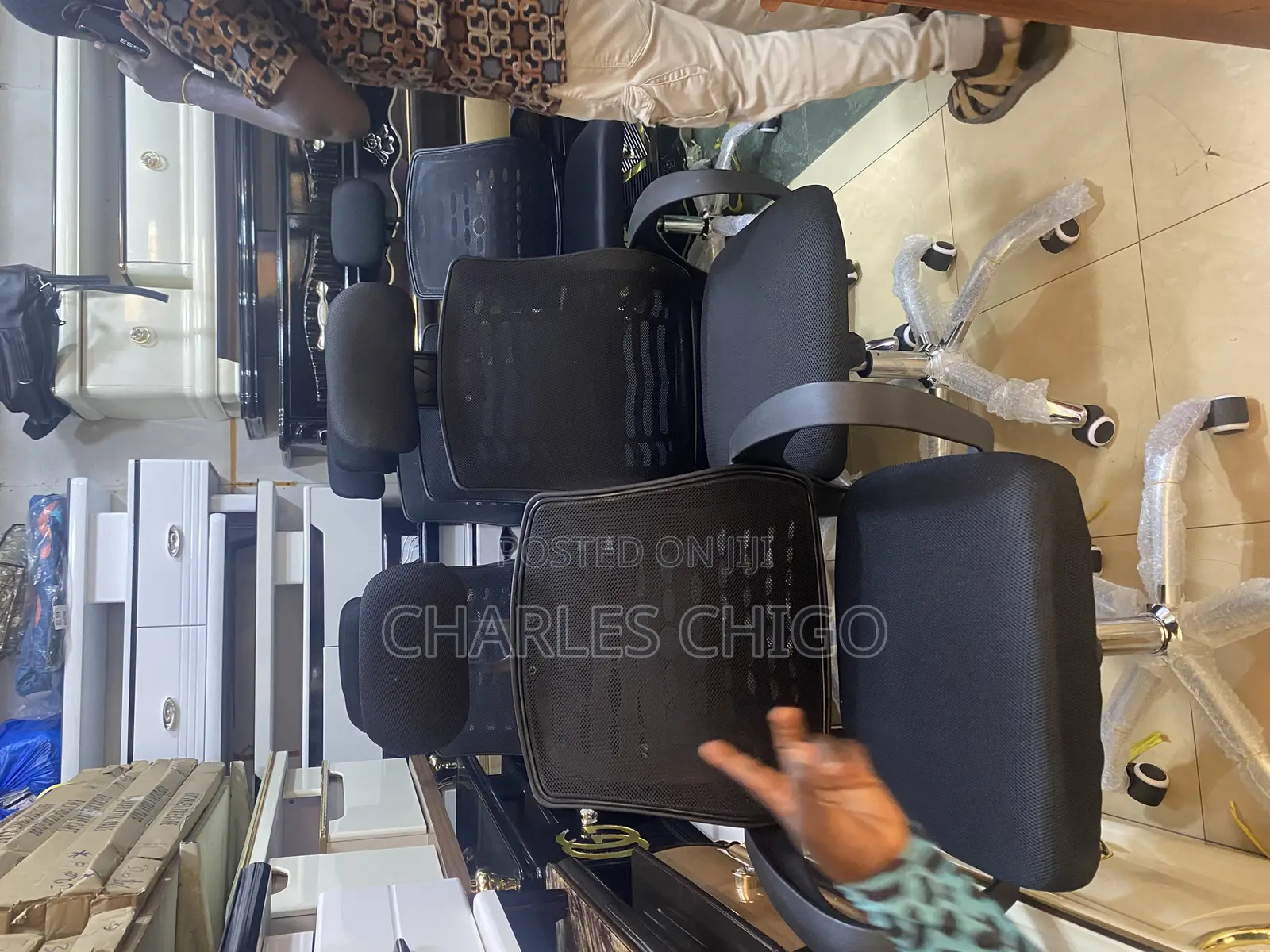 Swivel Office Chair