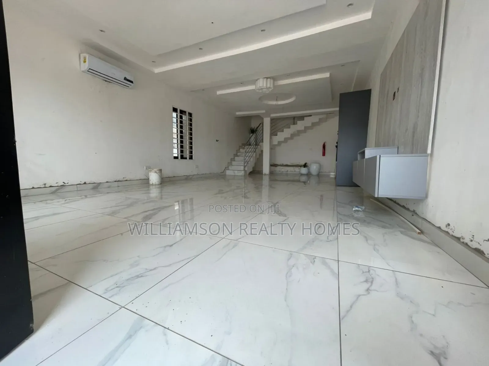 2bdrm Townhouse / Terrace in Lashibi Enclave,, Spintex for rent