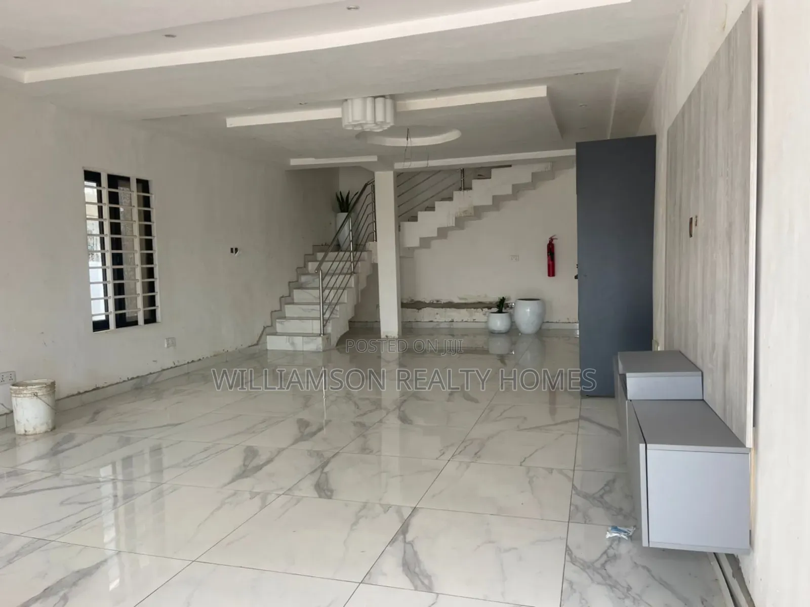 2bdrm Townhouse / Terrace in Lashibi Enclave,, Spintex for rent