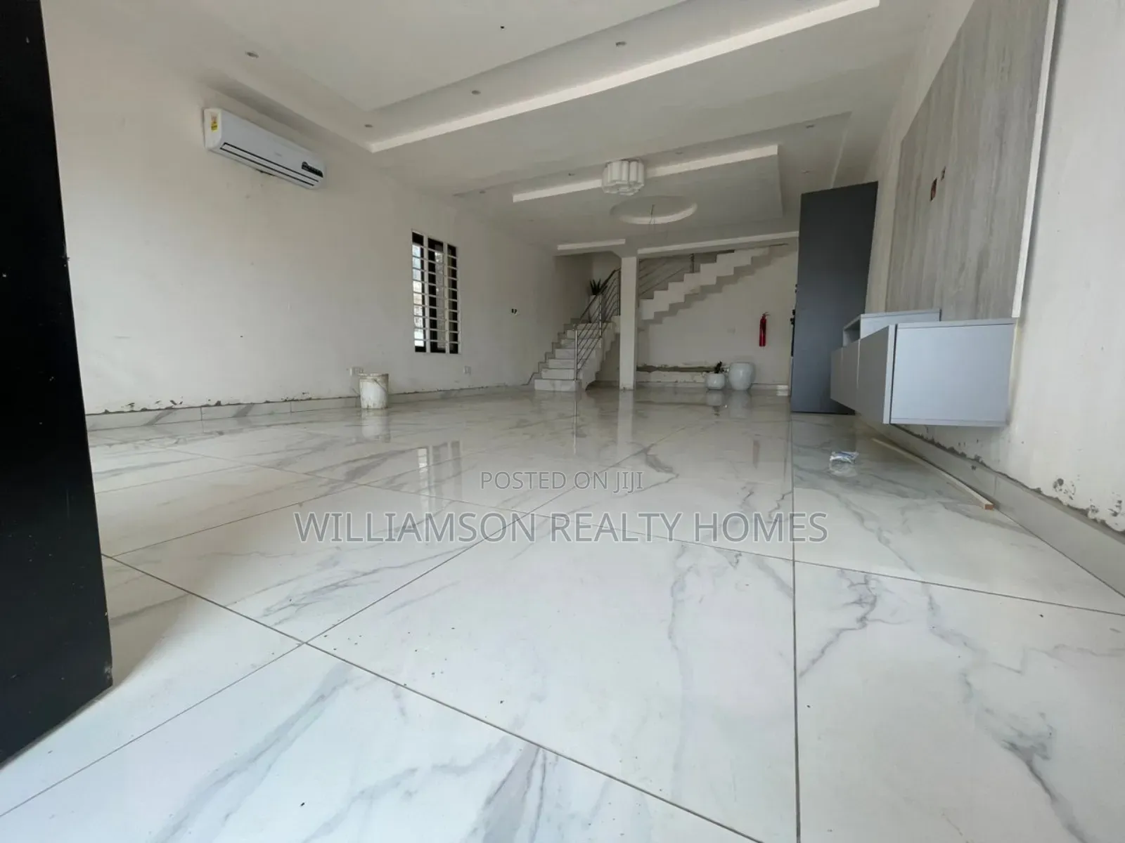 2bdrm Townhouse / Terrace in Lashibi Enclave,, Spintex for rent