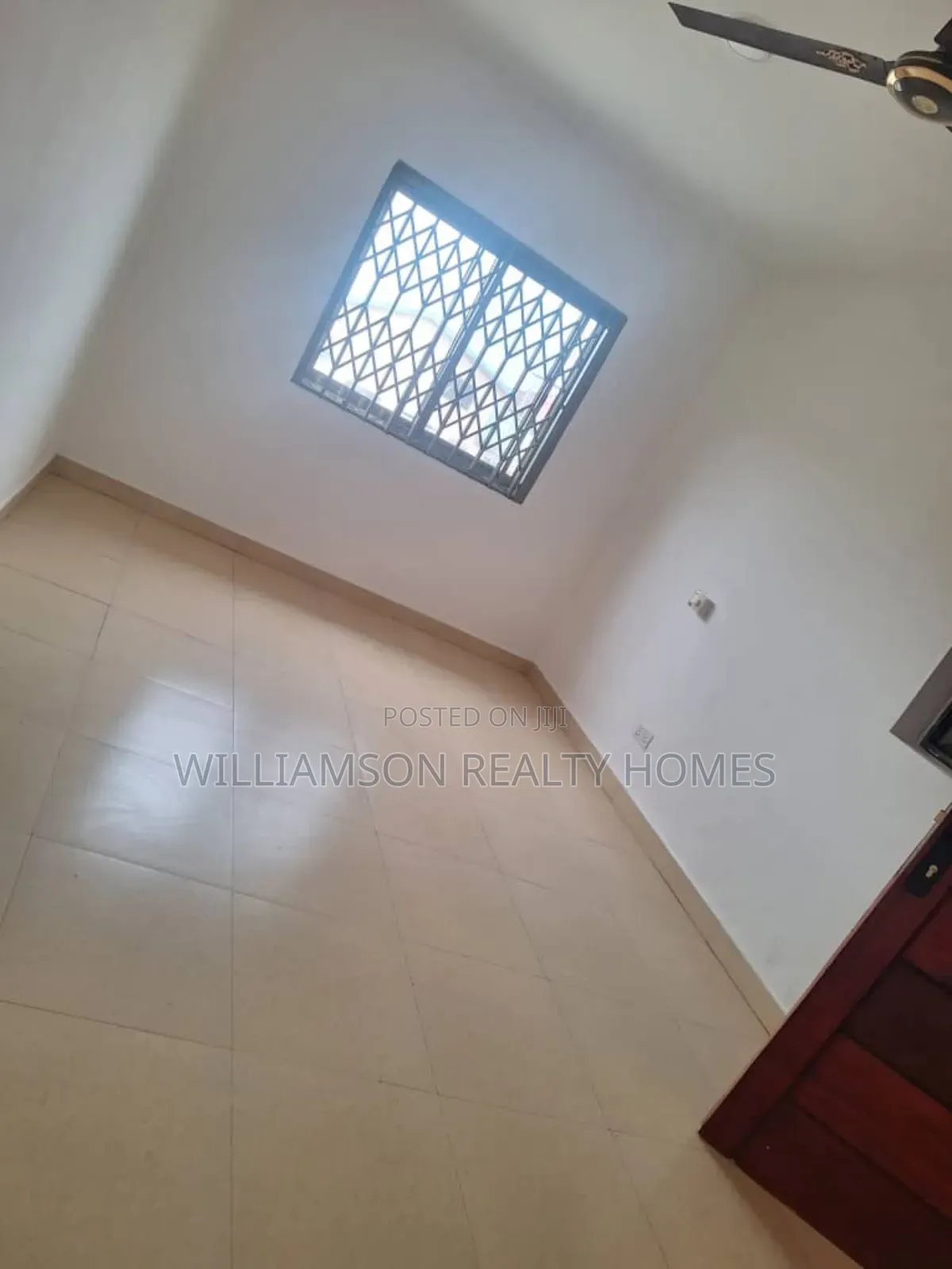 4bdrm House in Hydroform Estate,, Spintex for rent