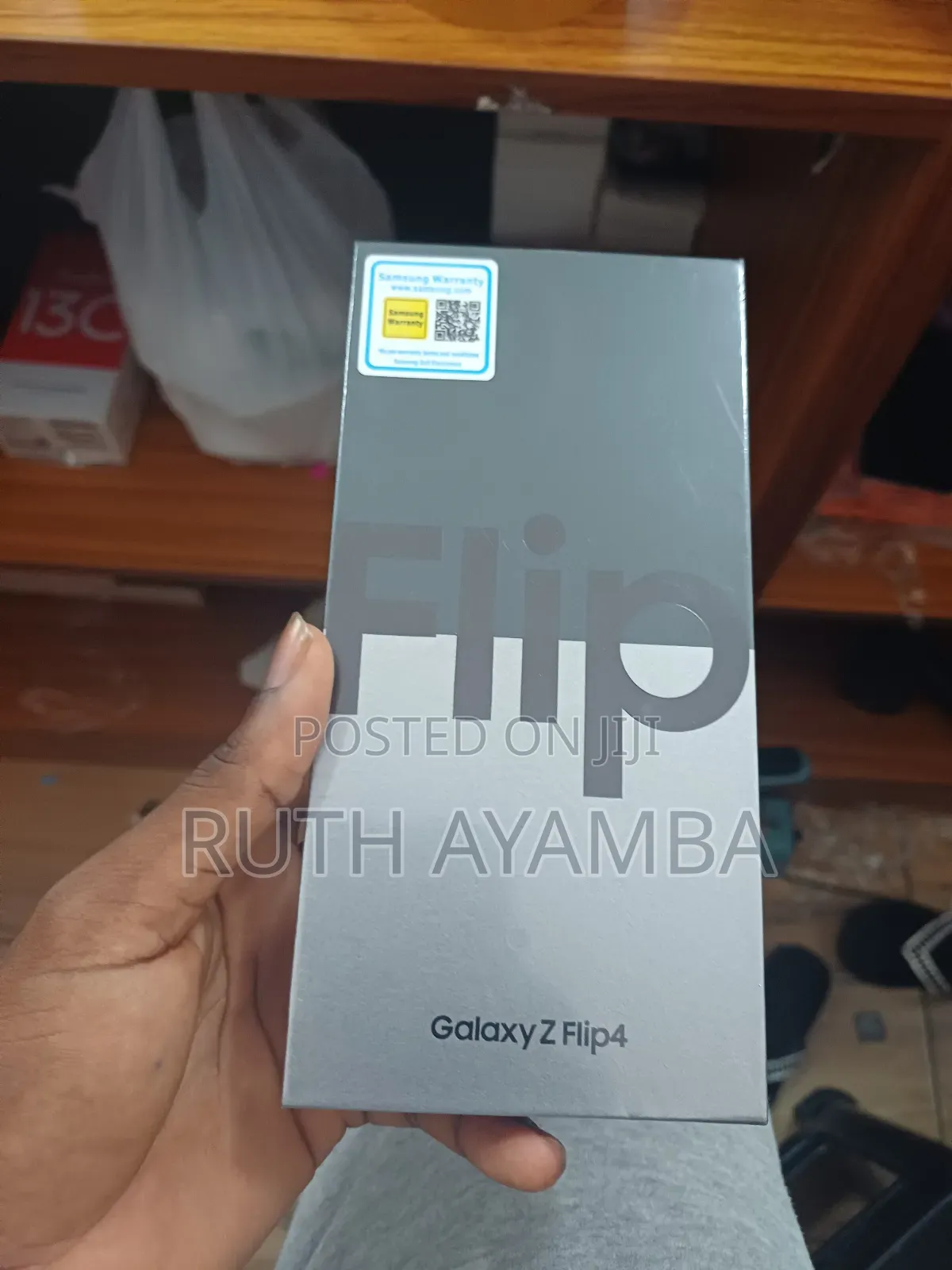New Samsung Galaxy Z Flip4 512 GB Black