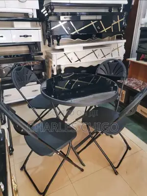 Fan Back Plastic Foldable Chairs