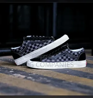 Vans Off the Wall Checker Board Sneakers Kick Shoe