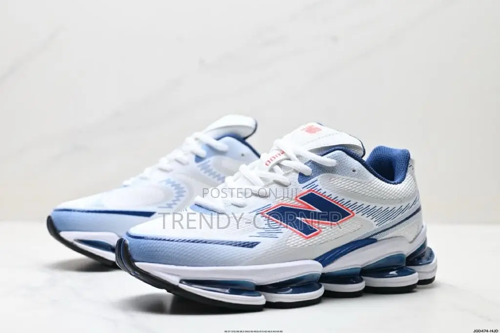 New Balance Abzorb 2000