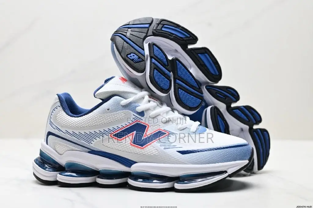New Balance Abzorb 2000