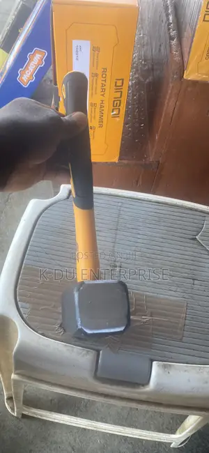 Mall/Stone Hammers