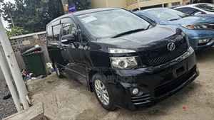Toyota Voxy 2013 Black