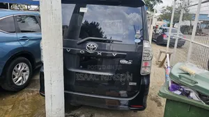 Toyota Voxy 2013 Black