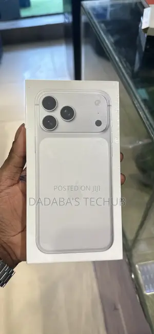 New Apple iPhone 17 Pro Max 256 GB Silver